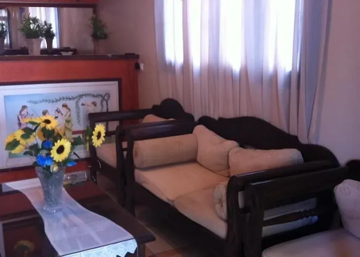 Lignos 2* Fira (Santorini)