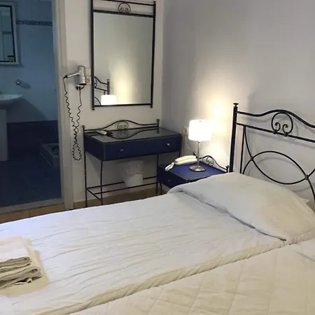 Hotel Lignos Fira (Santorini)