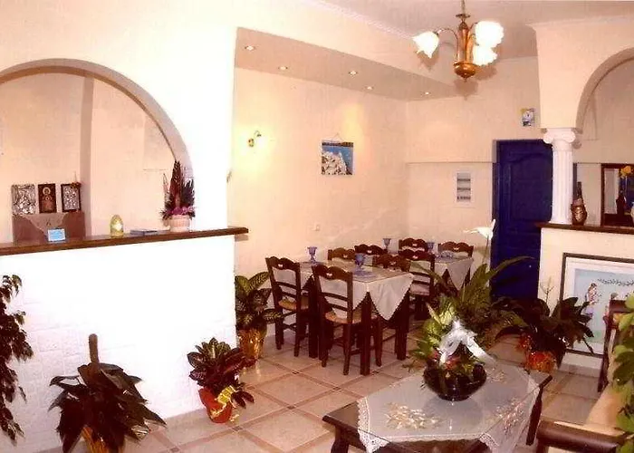 Lignos 2* Fira (Santorini)